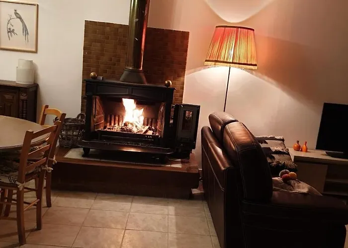 Maison entre relooking et modernité dans un cadre verdoyant pour amoureux de grands espaces