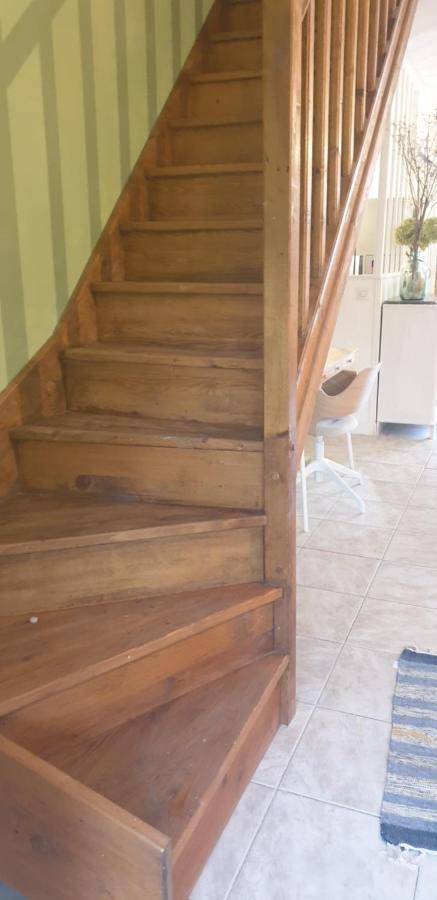 Maison Entre Relooking Et Modernité Dans Un Cadre Verdoyant Pour Amoureux De Grands Espaces