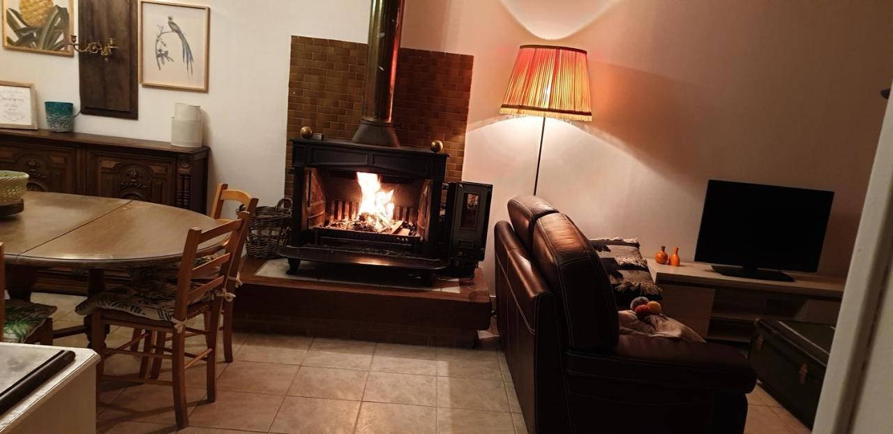 Maison Entre Relooking Et Modernité Dans Un Cadre Verdoyant Pour Amoureux De Grands Espaces Hébergement de vacances Nogent-sur-Vernisson