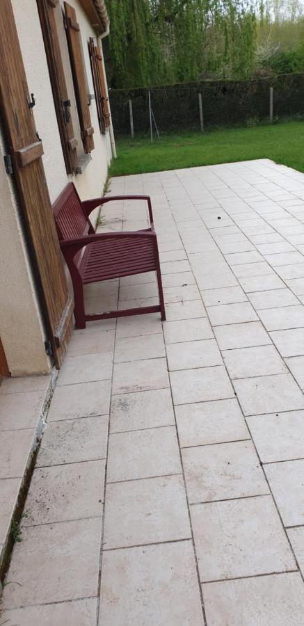 Hébergement de vacances Maison Entre Relooking Et Modernité Dans Un Cadre Verdoyant Pour Amoureux De Grands Espaces Nogent-sur-Vernisson