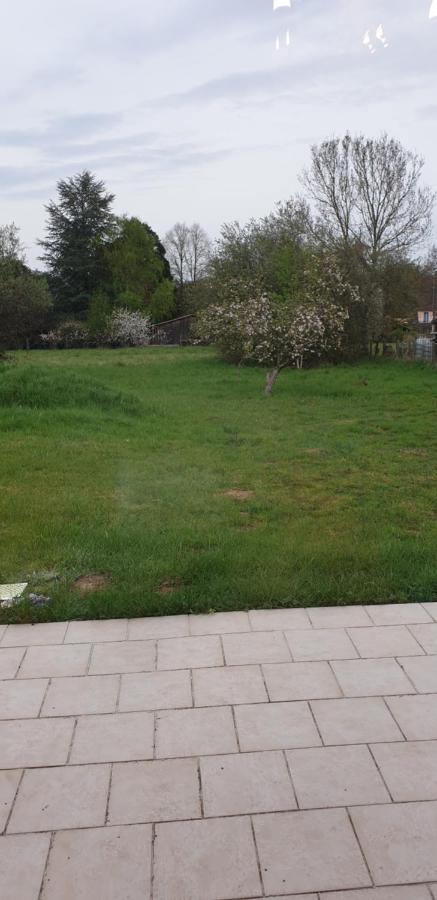 Hébergement de vacances Maison Entre Relooking Et Modernité Dans Un Cadre Verdoyant Pour Amoureux De Grands Espaces *